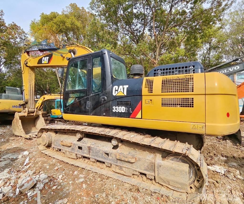 CAT 330 D2L Kāpurķēžu ekskavatori