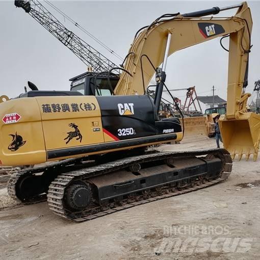 CAT 325DL Kāpurķēžu ekskavatori