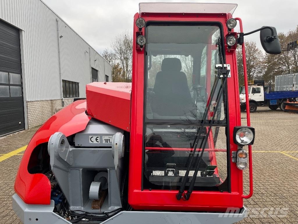 Menzi Muck M545 Būvniecība- Citi