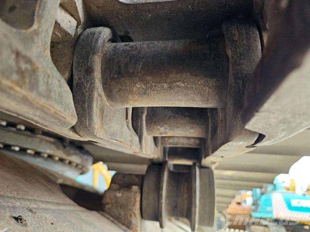 Liebherr R934C Kāpurķēžu ekskavatori