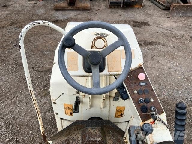 Terex TV 800 Divvalču grunts veltņi