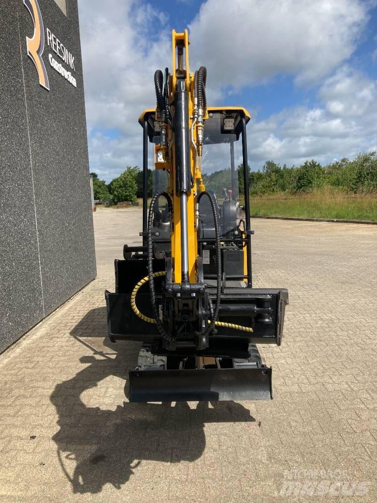 JCB 19 C-IE Mini ekskavatori < 7 t