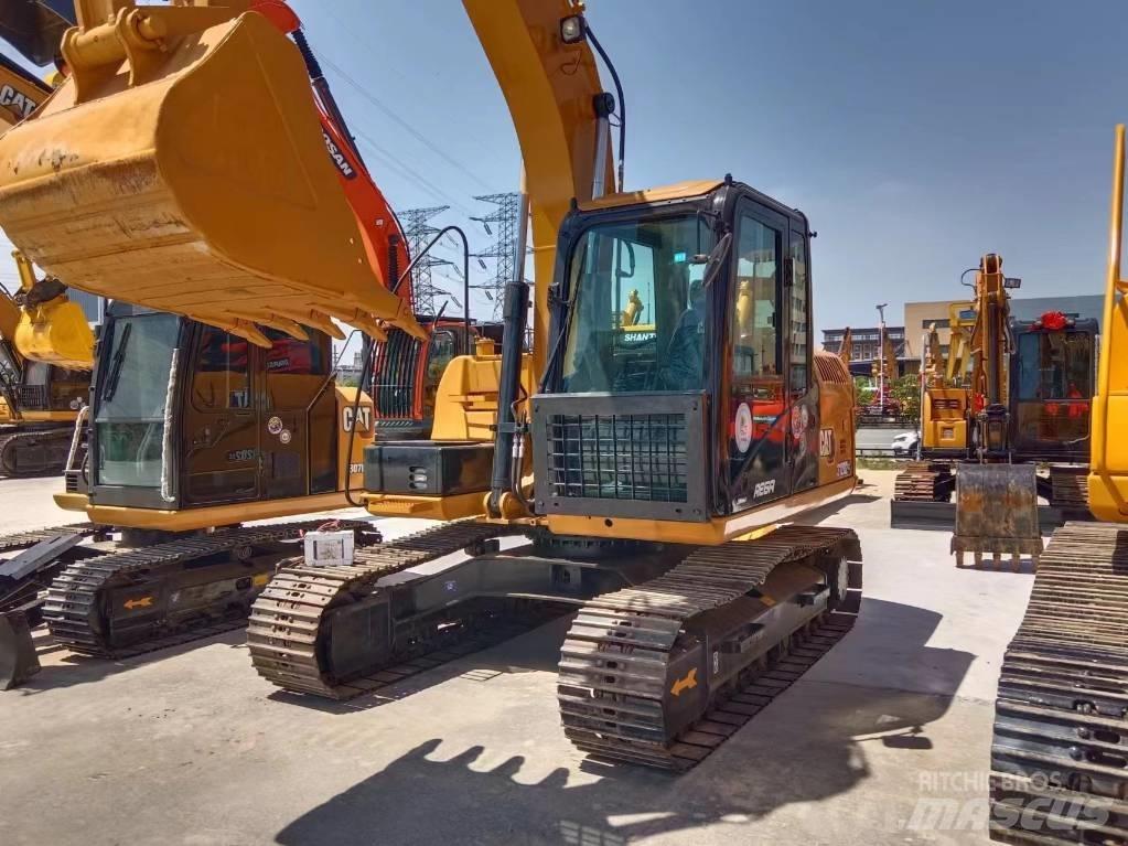CAT 312D2GC Kāpurķēžu ekskavatori