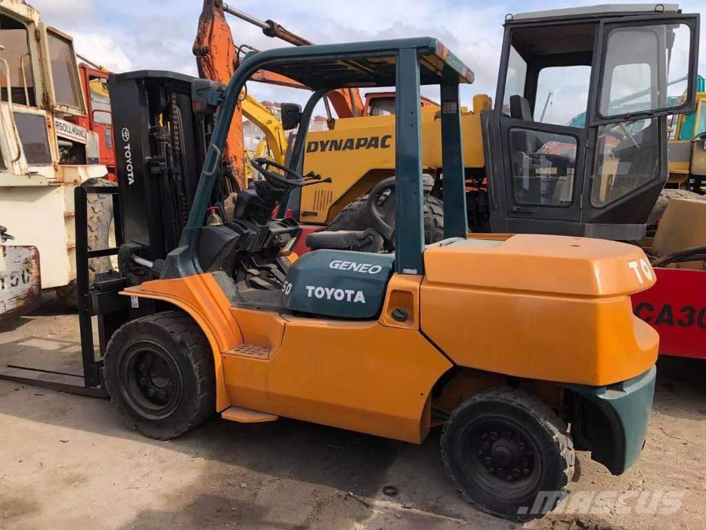 Toyota FD 50 Tehnika ar dīzeļa dzinēju