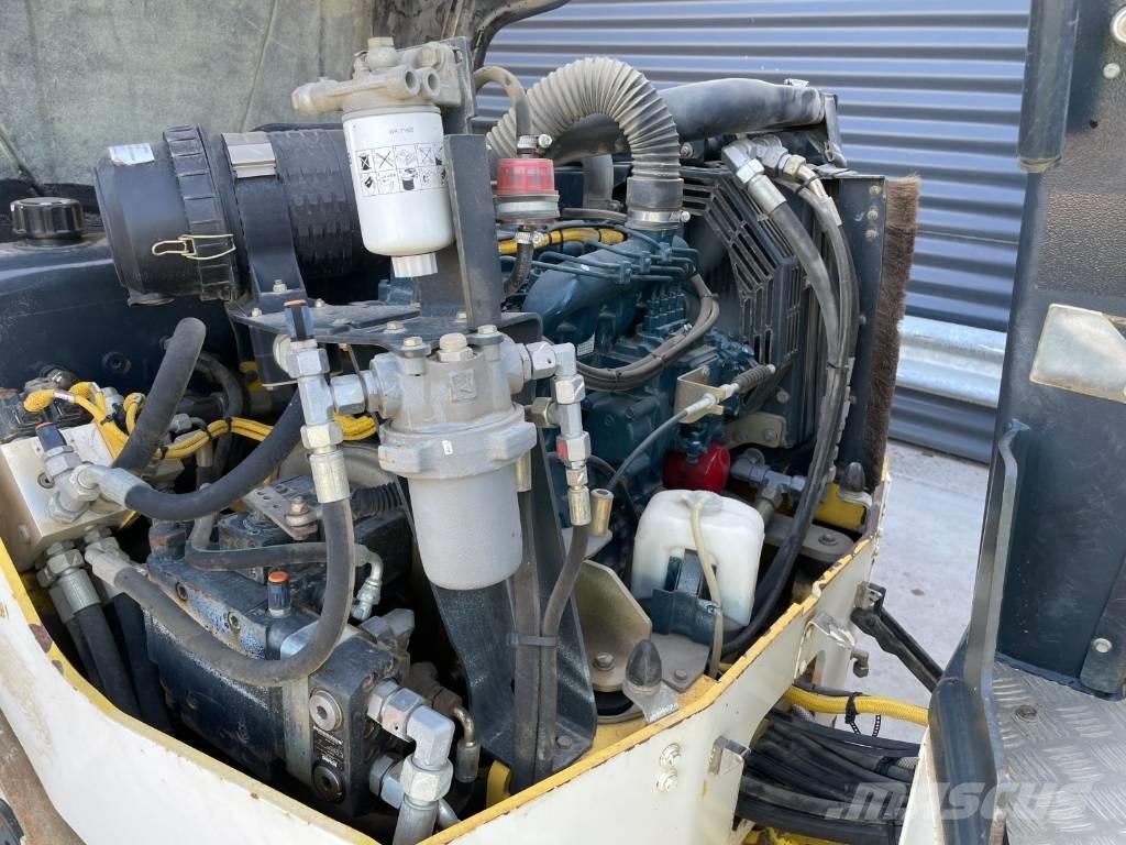 Bomag BW 135 AD-5 Divvalču grunts veltņi