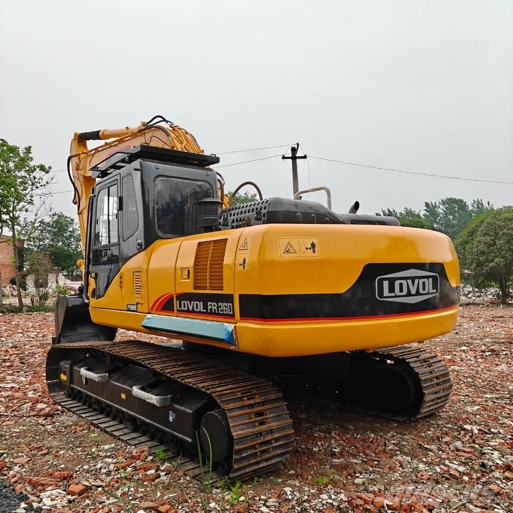  雷沃 260 Kāpurķēžu ekskavatori