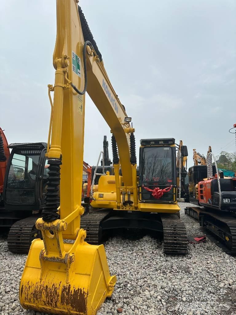 Komatsu PC 130 Vidēja lieluma ekskavatori 7 t - 12 t
