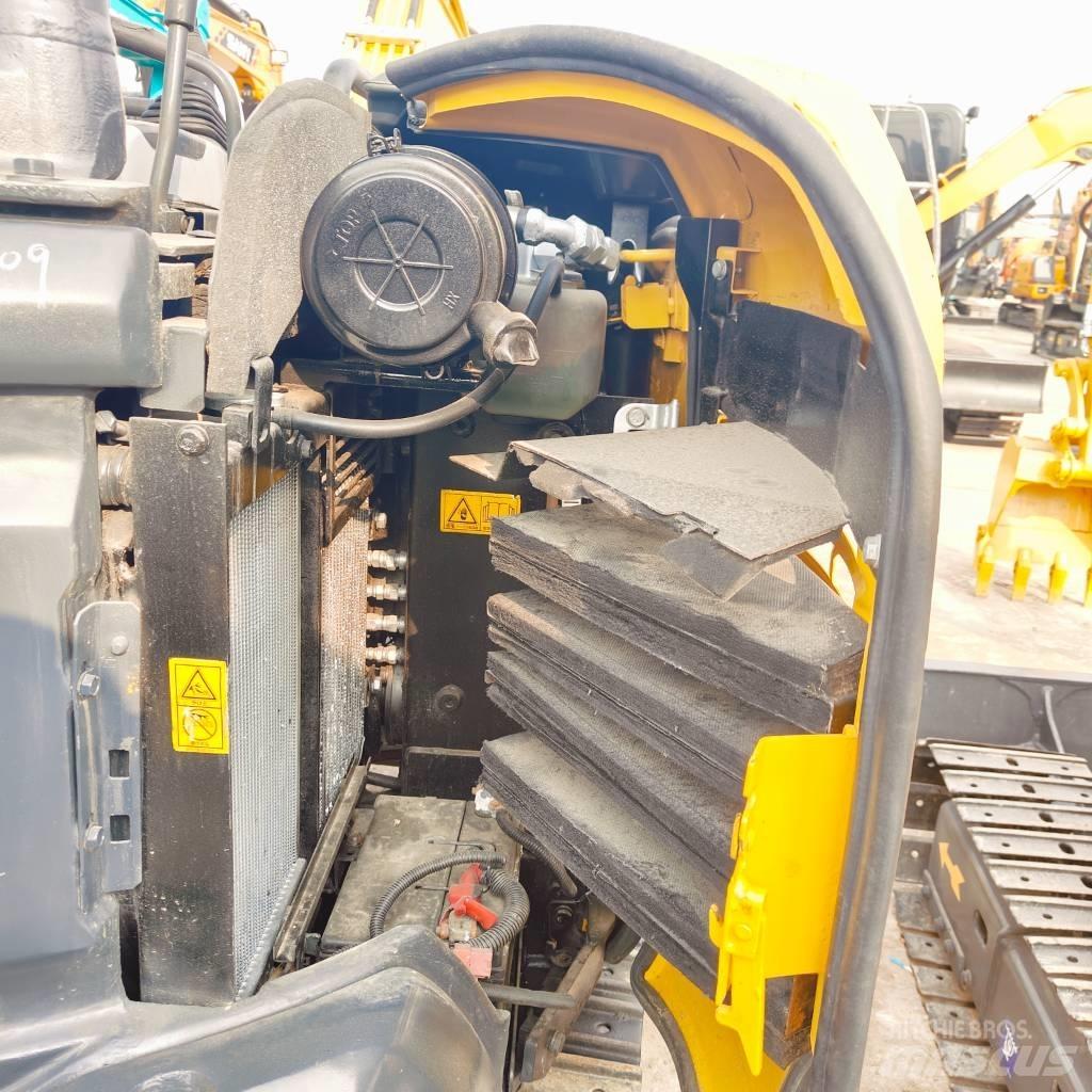 Komatsu PC30MR-3 Mini ekskavatori < 7 t
