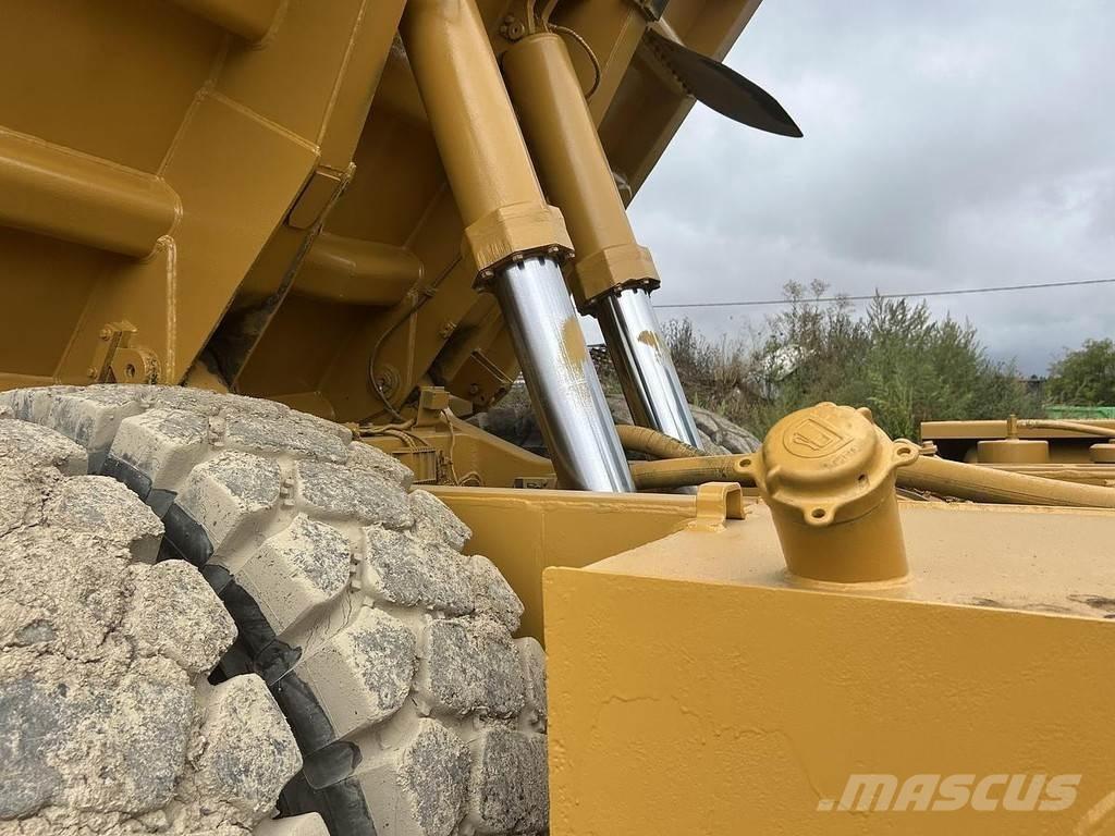 CAT 769D Mini pašizgāzēji