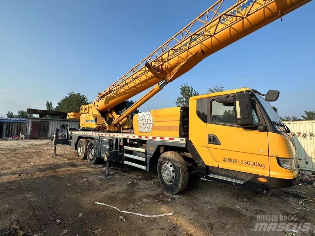 XCMG XCT 25 Visurgājēji celtņi