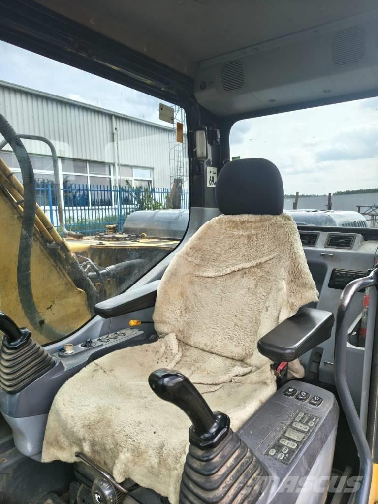 Komatsu PC 160 LC-7K Kāpurķēžu ekskavatori
