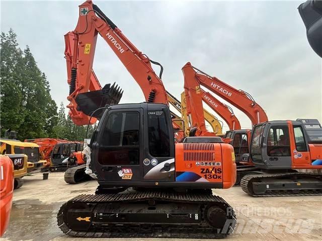 Hitachi ZX 130 Kāpurķēžu ekskavatori
