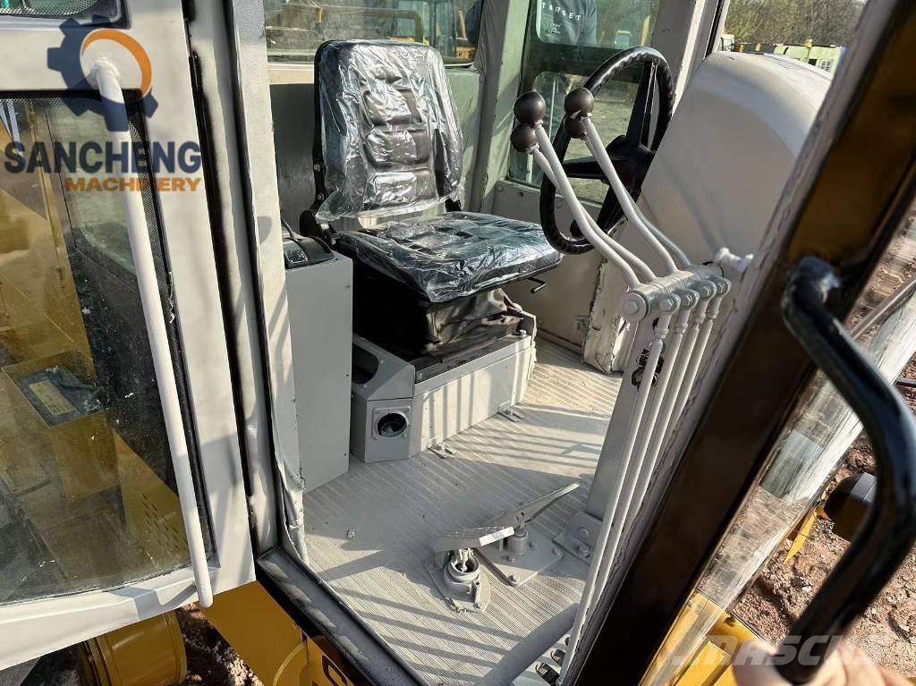 CAT 120 H Greideri