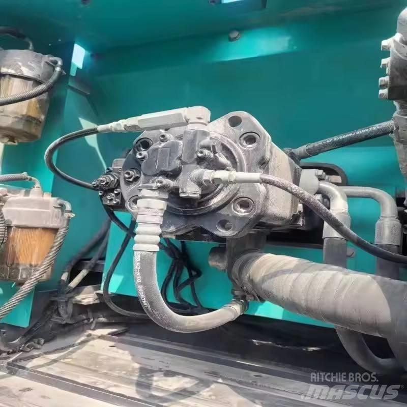 Kobelco SK 330 Kāpurķēžu ekskavatori