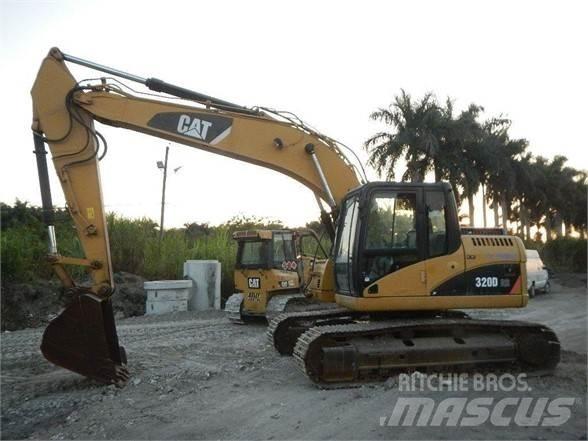CAT 320D Kāpurķēžu ekskavatori