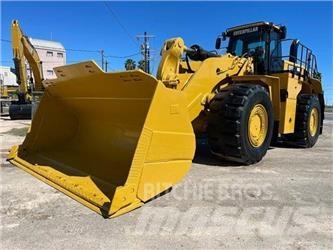 CAT 988K Iekrāvēji uz riteņiem