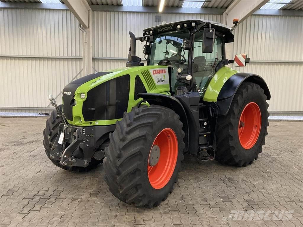 CLAAS Axion 950 Traktori