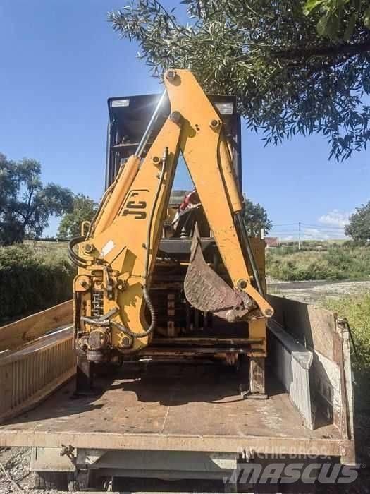 JCB 1 CX Ekskavatori-iekrāvēji