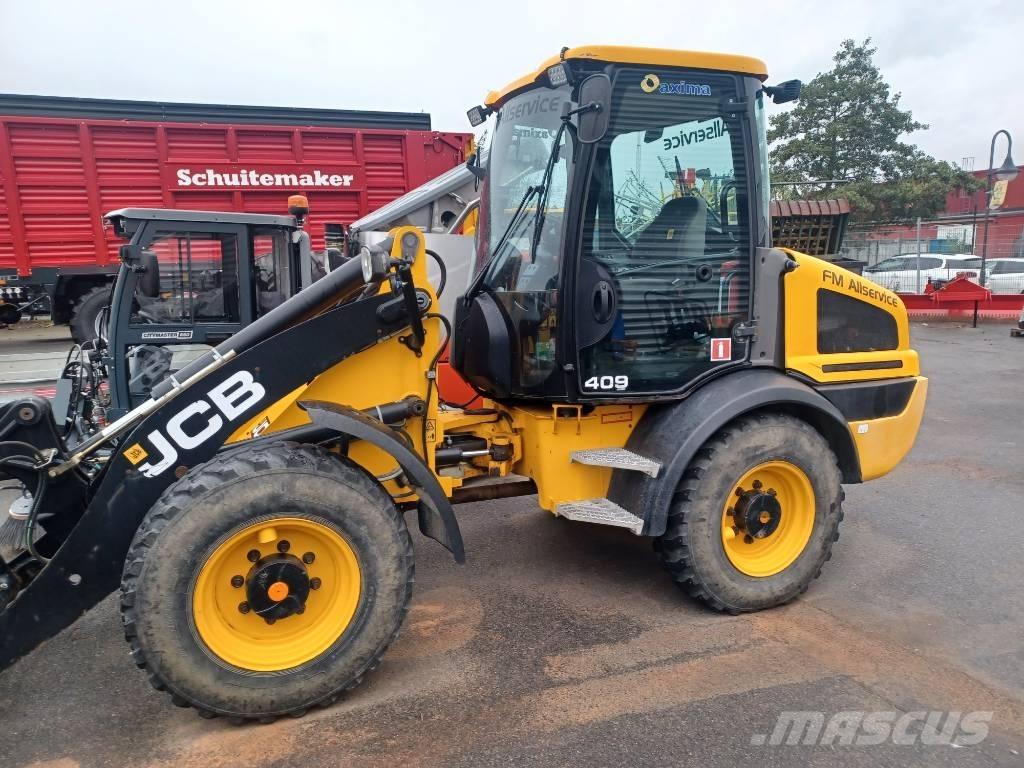 JCB 409 Lauksaimniecības pacēlāji