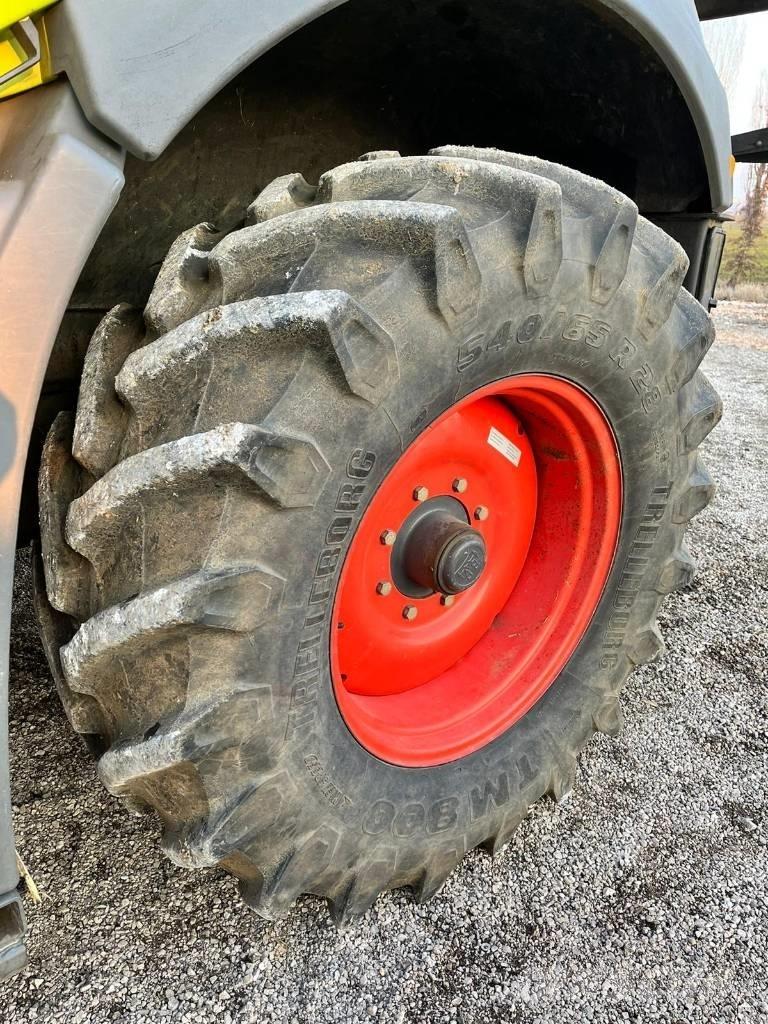 CLAAS Jaguar 940 Lopbarības novācēji