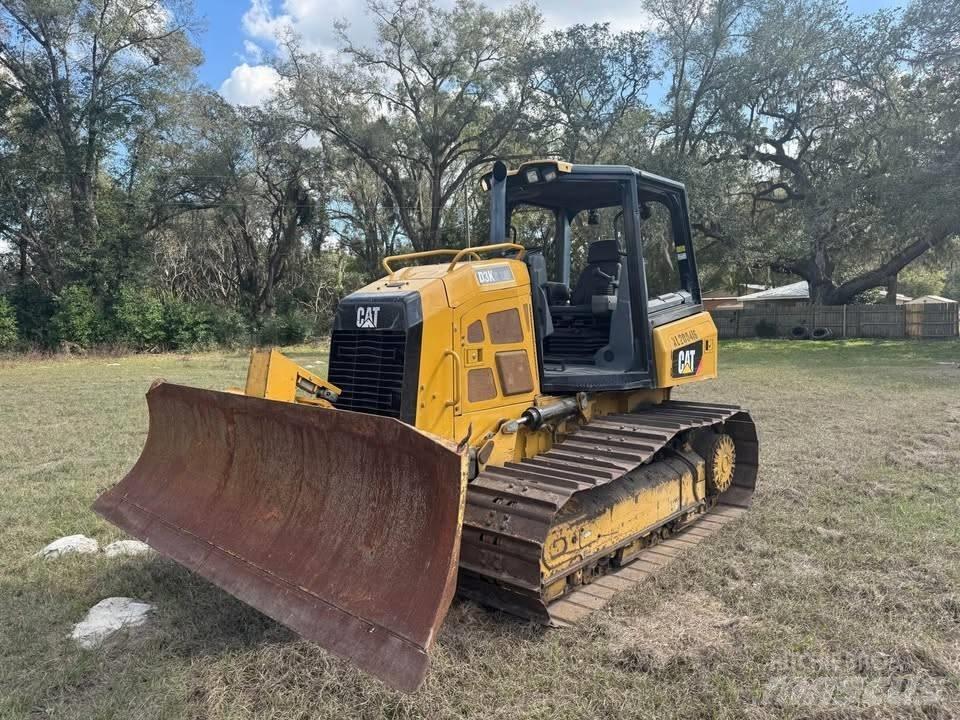 CAT D 3 K 2 LGP Kāpurķēžu buldozeri