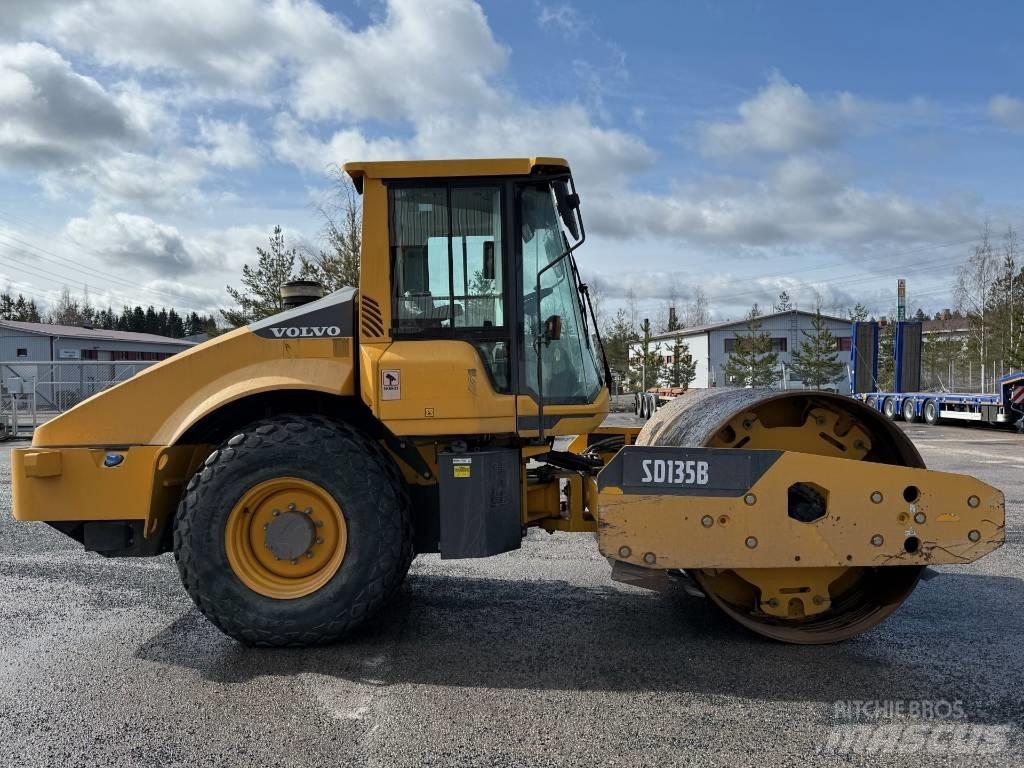 Volvo SD 135 B Vienvalča grunts veltņi