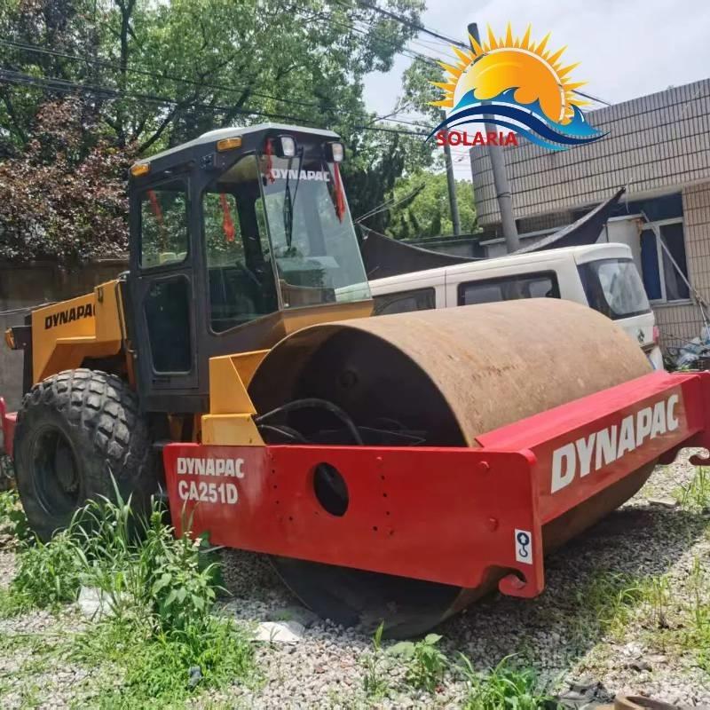 Dynapac ca251d Vienvalča grunts veltņi