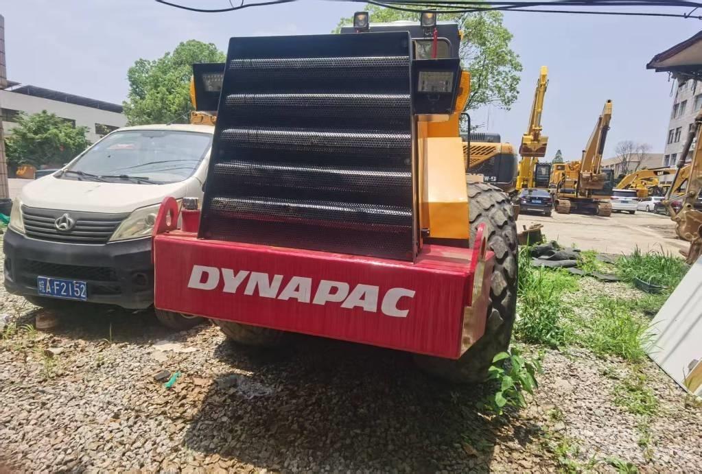 Dynapac ca251d Vienvalča grunts veltņi
