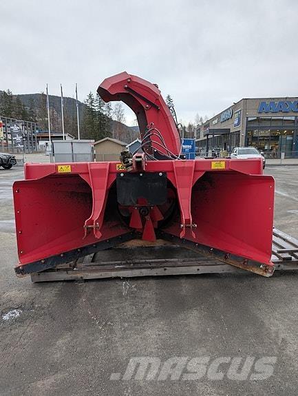  255-18 Sniega metēji