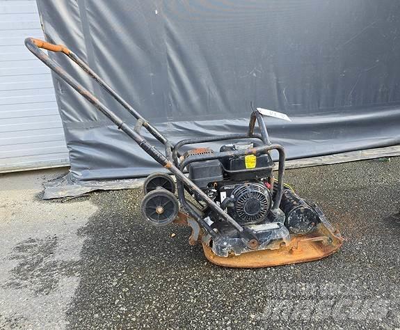 Atlas Copco LF75 Asfalta klājēji