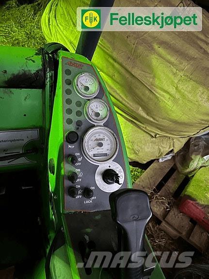 Avant 520 Teleskopiskie manipulatori