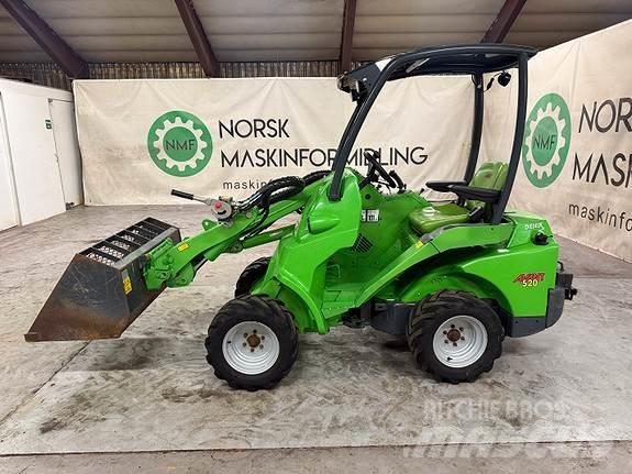 Avant M520 Karjeru tehnika