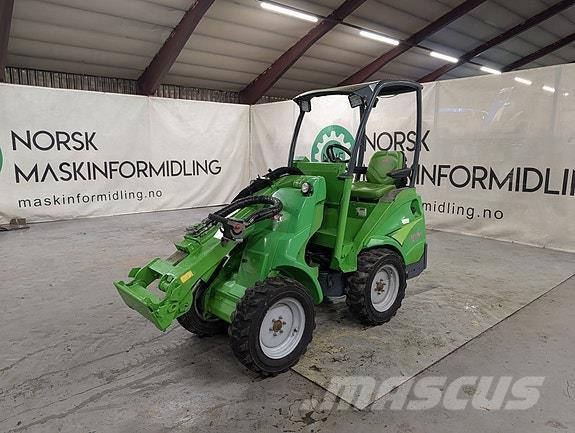 Avant R20 Karjeru tehnika