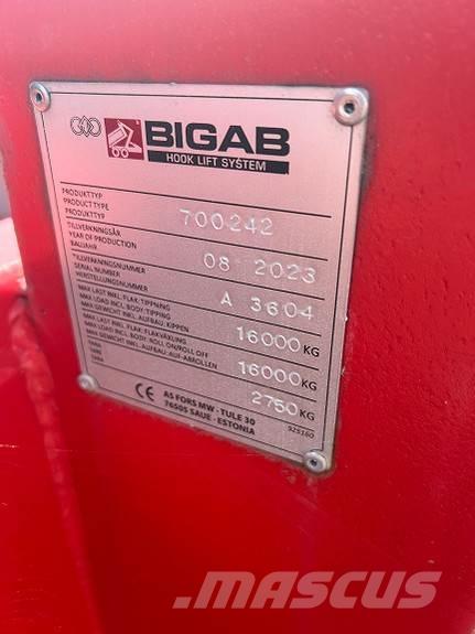 Bigab  Standarta piekabes