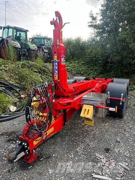 Bigab B12 Standarta piekabes