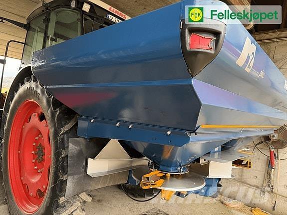 Bogballe M2 Minerālmēslu izkliedētāji