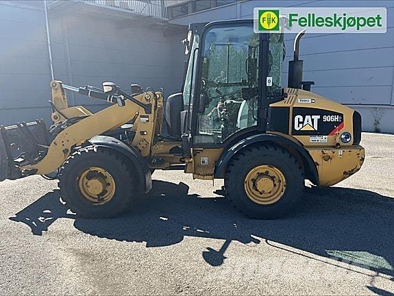 CAT 906hl Iekrāvēji uz riteņiem