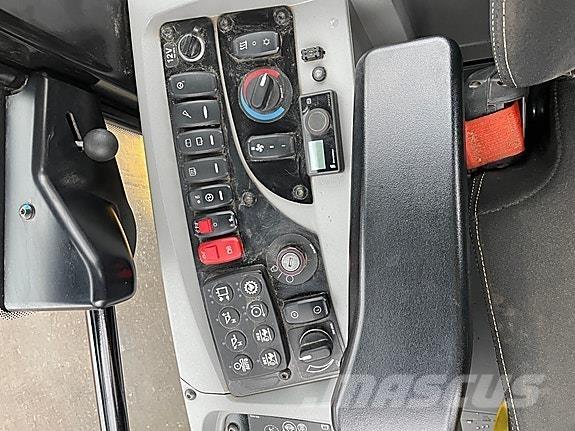 CAT 918M Iekrāvēji uz riteņiem