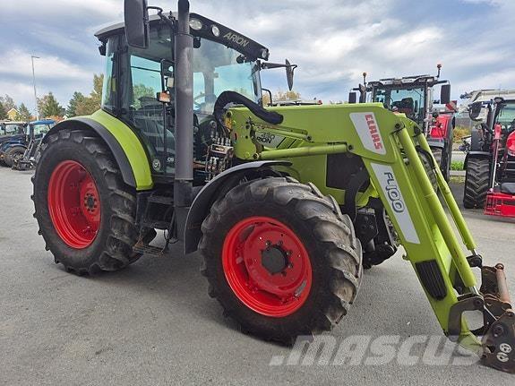 CLAAS 8690 Traktori