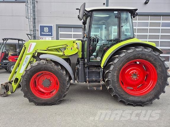 CLAAS 8690 Traktori