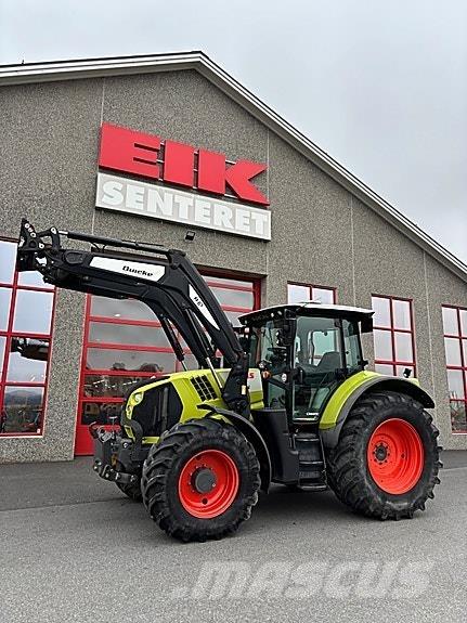 CLAAS Arion 640 Traktori