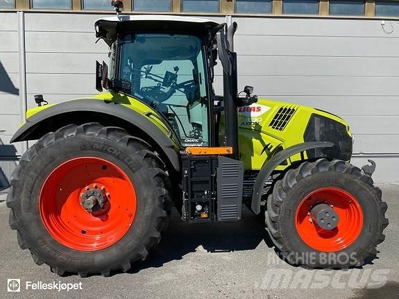 CLAAS AXION 830 Traktori