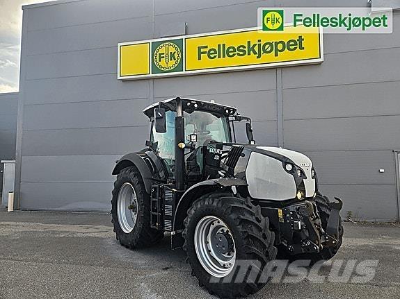CLAAS AXION 830 Traktori