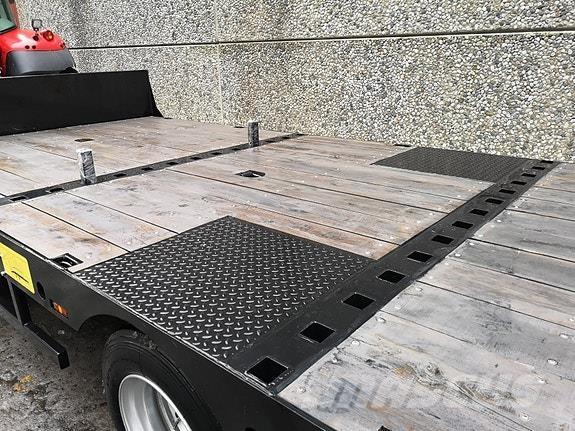 Dølen M16 Standarta piekabes