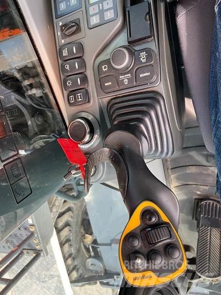Doosan DX160W-5 Kāpurķēžu ekskavatori