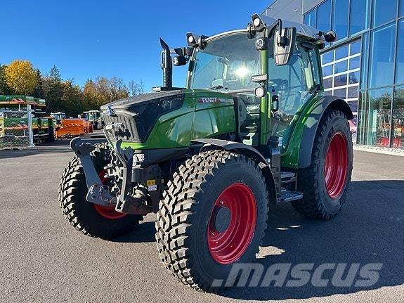 Fendt 211 Profi Traktori