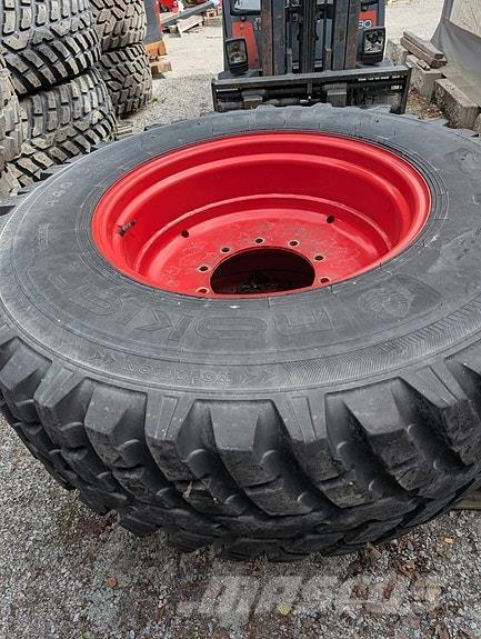 Fendt. 700 serie Riepas, riteņi un diski