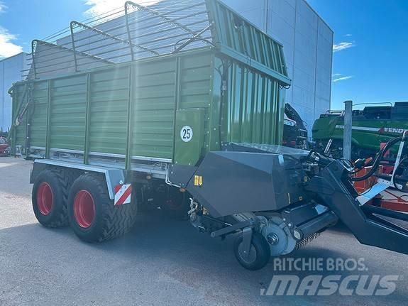 Fendt TIGO MR 40 Cits lopbarības novācēju, kombainu aprīkojums