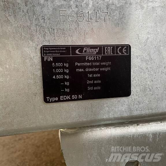 Fliegl EDK 50N Standarta piekabes