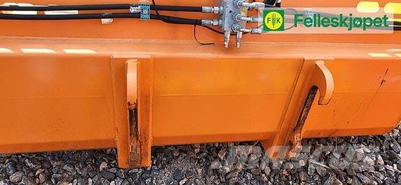 FMG SLK15 Cita ceļu uzturēšanas un sniega novākšanas tehnika